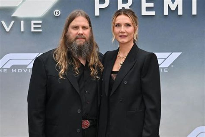 Chris Stapleton Height: How Tall Is Chris Stapleton?