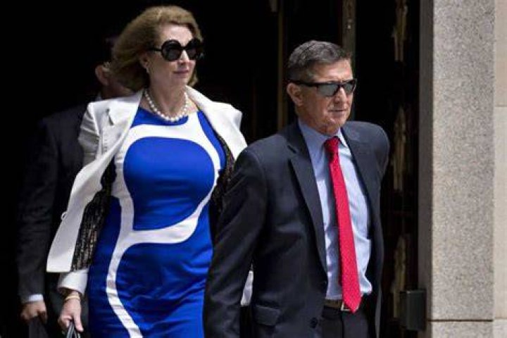 Sidney Powell Husband: Is Sidney Powell married?